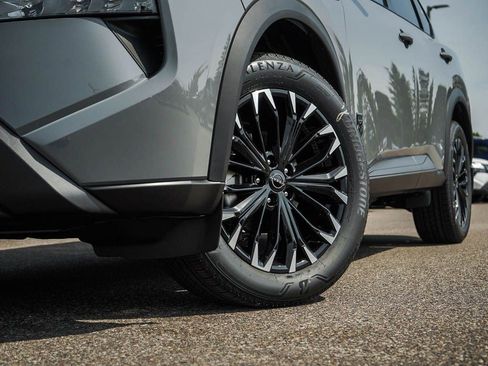 New 2026 Nissan Rogue Dark Armor AWD/4WD image 6