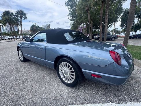 Used 2005 Ford Thunderbird 50th Anniversary RWD image 42