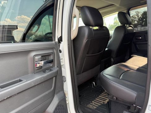 Used 2012 RAM 1500 Sport w/ Sport Premium Group image 9