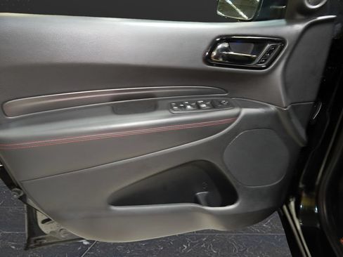 Used 2025 Dodge Durango R/T AWD/4WD image 9