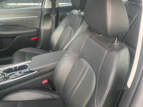 Used 2020 Hyundai Sonata SEL w/ Premium + Sunroof Package FWD image 39