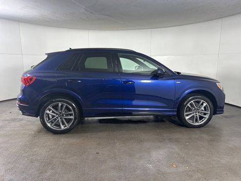 Used 2025 Audi Q3 2.0T Premium w/ Convenience Package image 8