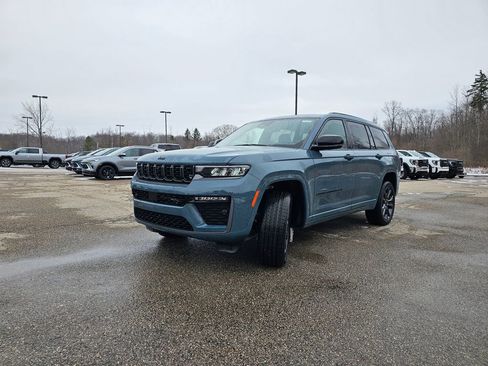 New 2026 Jeep Grand Cherokee L Limited image 7