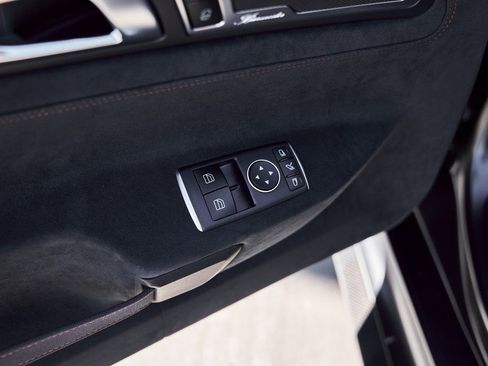 Used 2021 Mercedes-Benz AMG GT Black Series image 97