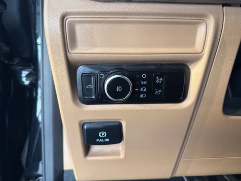 Used 2023 Ford F150 XLT image 20