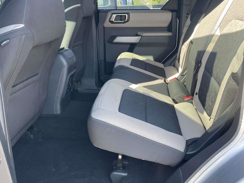 Used 2022 Ford Bronco Wildtrak image 10