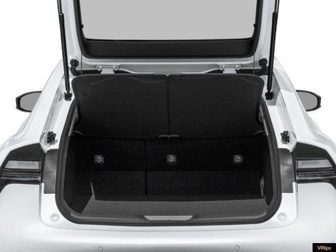 New 2026 Toyota Prius Plug-In Hybrid image 9