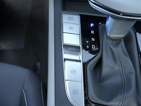 New 2026 Hyundai Elantra SEL Sport Premium FWD image 30
