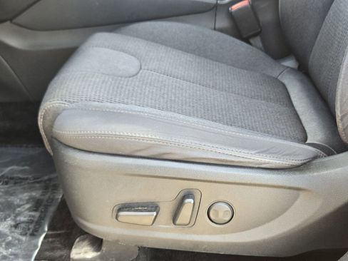 Used 2019 Hyundai Santa Fe SEL image 30