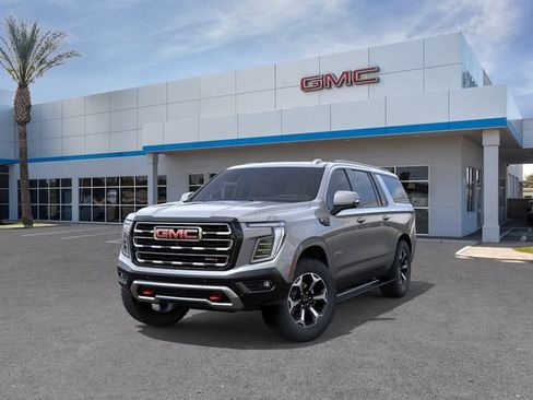 New 2026 GMC Yukon XL AT4 w/ AT4 Premium Plus Package AWD/4WD image 8