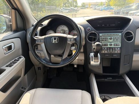 Used 2010 Honda Pilot EX-L image 32