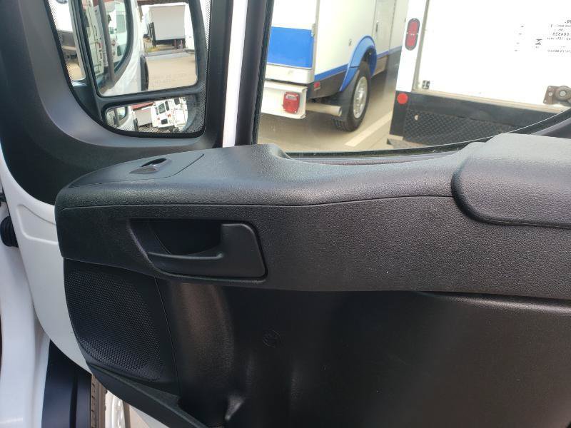 Used 2025 RAM ProMaster 2500 w/ Convenience Group FWD image 22