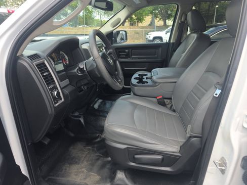 Used 2018 RAM 1500 Tradesman RWD image 7