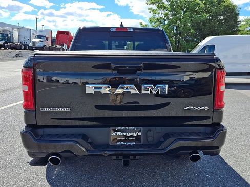 Used 2025 RAM 1500 Big Horn AWD/4WD image 6