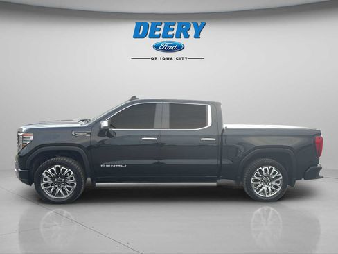 Used 2023 GMC Sierra 1500 Denali Ultimate image 2