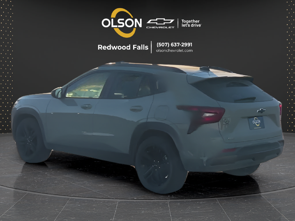Used 2025 Chevrolet Trax ACTIV w/ Driver Confidence Package FWD image 3