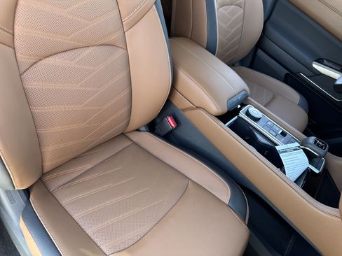 New 2025 Nissan Pathfinder Platinum w/ Cargo Package image 27