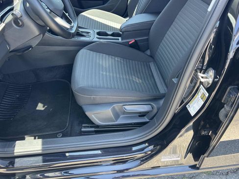 Certified 2024 Volkswagen Jetta S FWD image 17