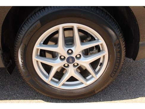 Used 2021 Ford Edge SEL w/ Convenience Package image 11