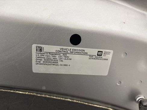 Used 2025 Cadillac XT5 Premium Luxury image 33