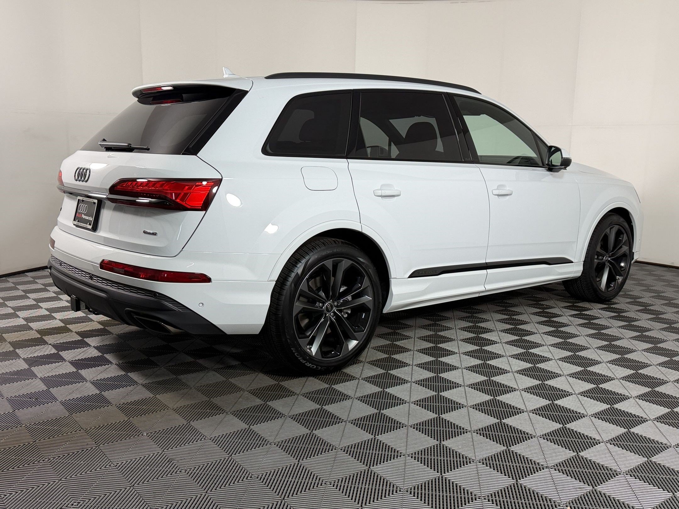 New 2026 Audi Q7 3.0T Premium Plus AWD/4WD image 7