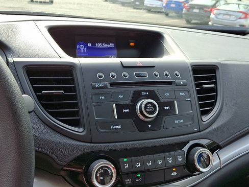 Used 2015 Honda CR-V LX image 23