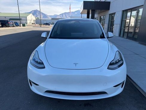 Used 2020 Tesla Model Y Performance image 2