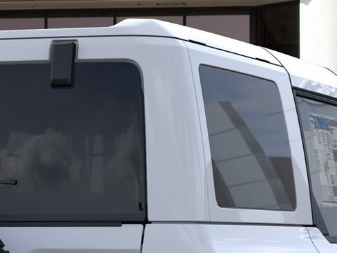 New 2026 Ford Bronco Outer Banks AWD/4WD image 25