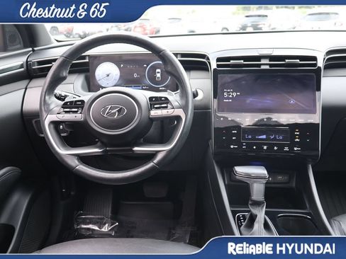 Used 2023 Hyundai Santa Cruz Limited w/ Cargo Package AWD/4WD image 18