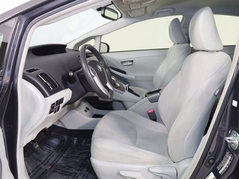 Used 2013 Toyota Prius Three FWD image 10