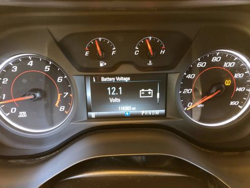 Used 2016 Chevrolet Camaro LT w/ RS Package RWD image 15