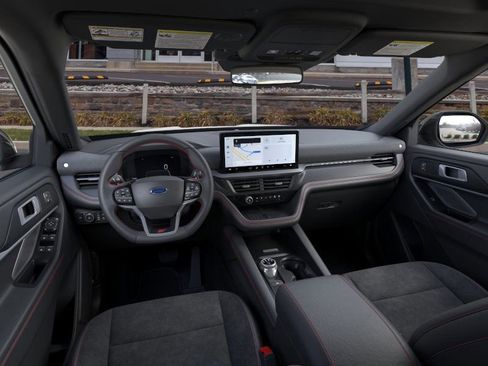 New 2025 Ford Explorer ST image 9
