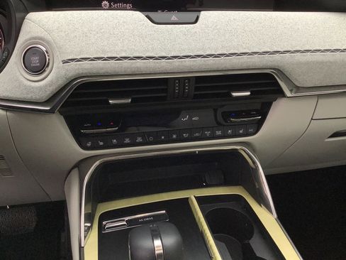 Certified 2025 MAZDA CX-90 3.3 Turbo S w/ Premium Plus image 22