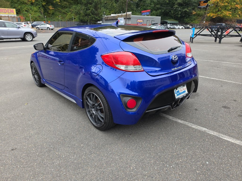 Used 2014 Hyundai Veloster Turbo FWD image 3