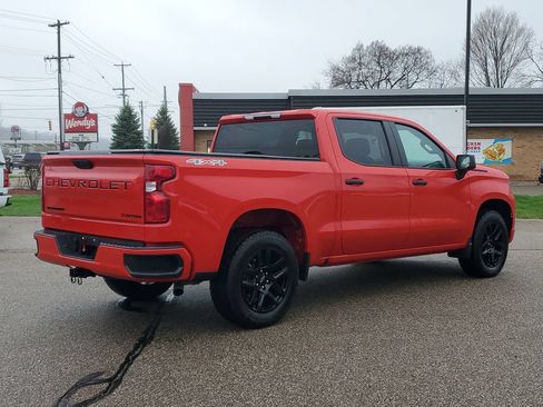 Used 2023 Chevrolet Silverado 1500 Custom w/ LPO, Dark Essentials Package AWD/4WD image 4