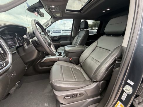 Used 2021 GMC Sierra 1500 Denali w/ Denali Ultimate Package AWD/4WD image 27