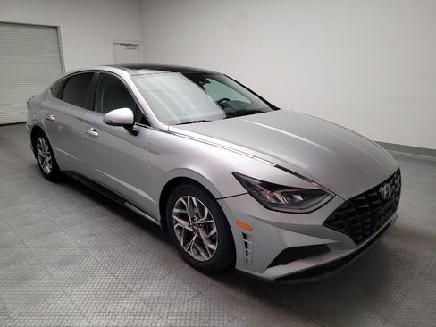 Used 2021 Hyundai Sonata SEL w/ Convenience Package FWD image 13