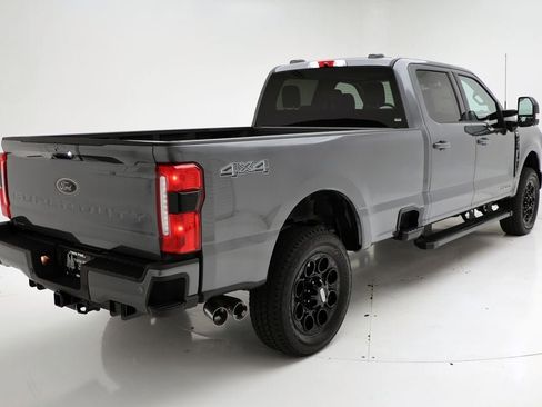 New 2026 Ford F250 Lariat w/ Black Appearance Package image 11