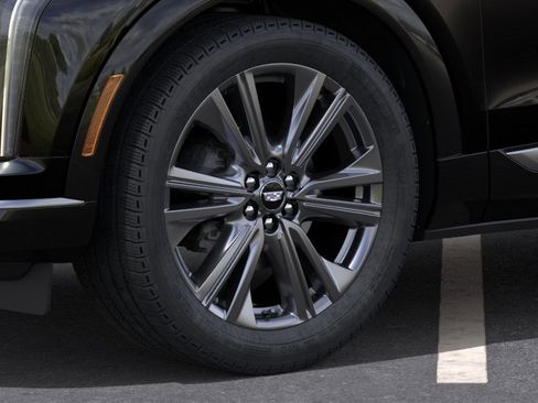 New 2026 Cadillac Optiq Sport 2 w/ LPO, Floor Liner Package RWD image 9