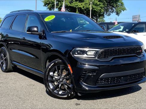 Certified 2025 Dodge Durango R/T AWD/4WD image 2