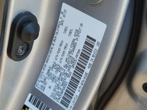 Certified 2023 Toyota Tacoma SR5 image 31