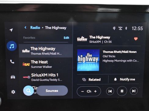 Used 2025 Toyota Camry LE image 27