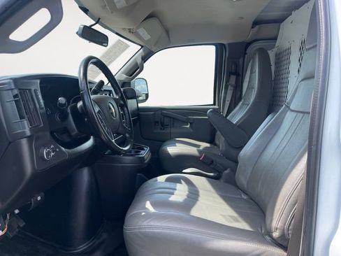 Used 2021 Chevrolet Express 2500 Extended w/ Driver Convenience Package RWD image 9
