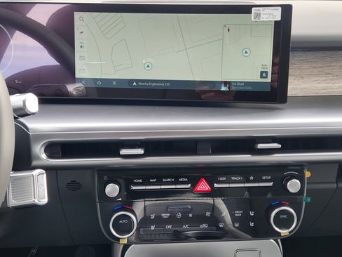 New 2026 Hyundai Ioniq 9 SEL w/ Tow & Go Package AWD/4WD image 12