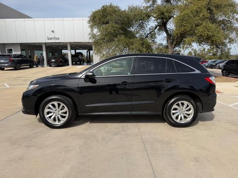 Used 2018 Acura RDX AWD w/ Technology Package image 3