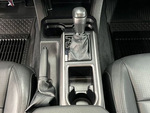 Used 2023 Toyota Tacoma Limited image 16