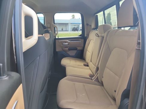 Used 2019 RAM 1500 Big Horn image 11