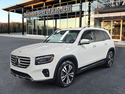 New 2025 Mercedes-Benz GLB 250