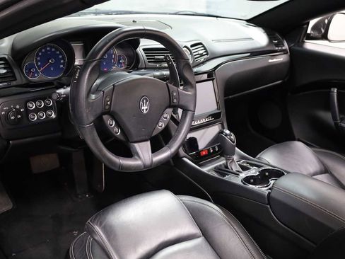 Used 2016 Maserati GranTurismo Convertible image 4