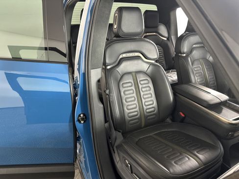 Used 2022 Rivian R1T Launch Edition image 20